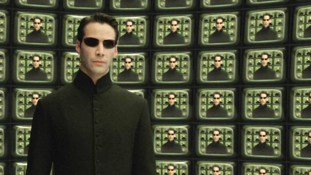 Keanu Reeves em cena de 'Matrix'