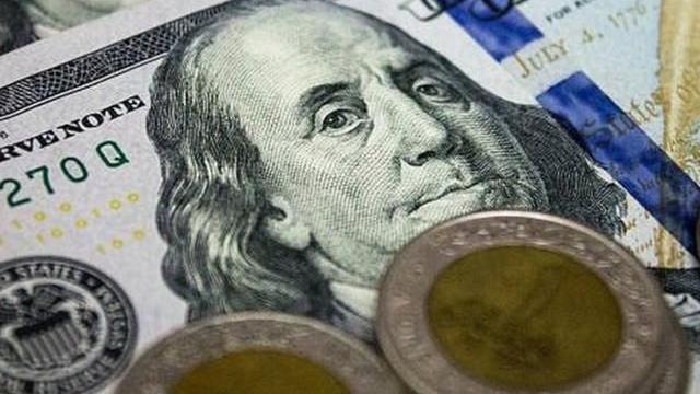 الجنيه والدولار