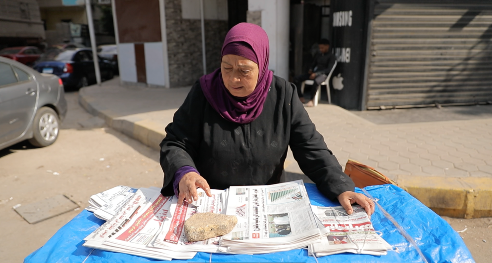 تبيع نادية اليوم بالكاد 20 صحيفة مقابل مئتي صحفية قبل 10 سنوات 