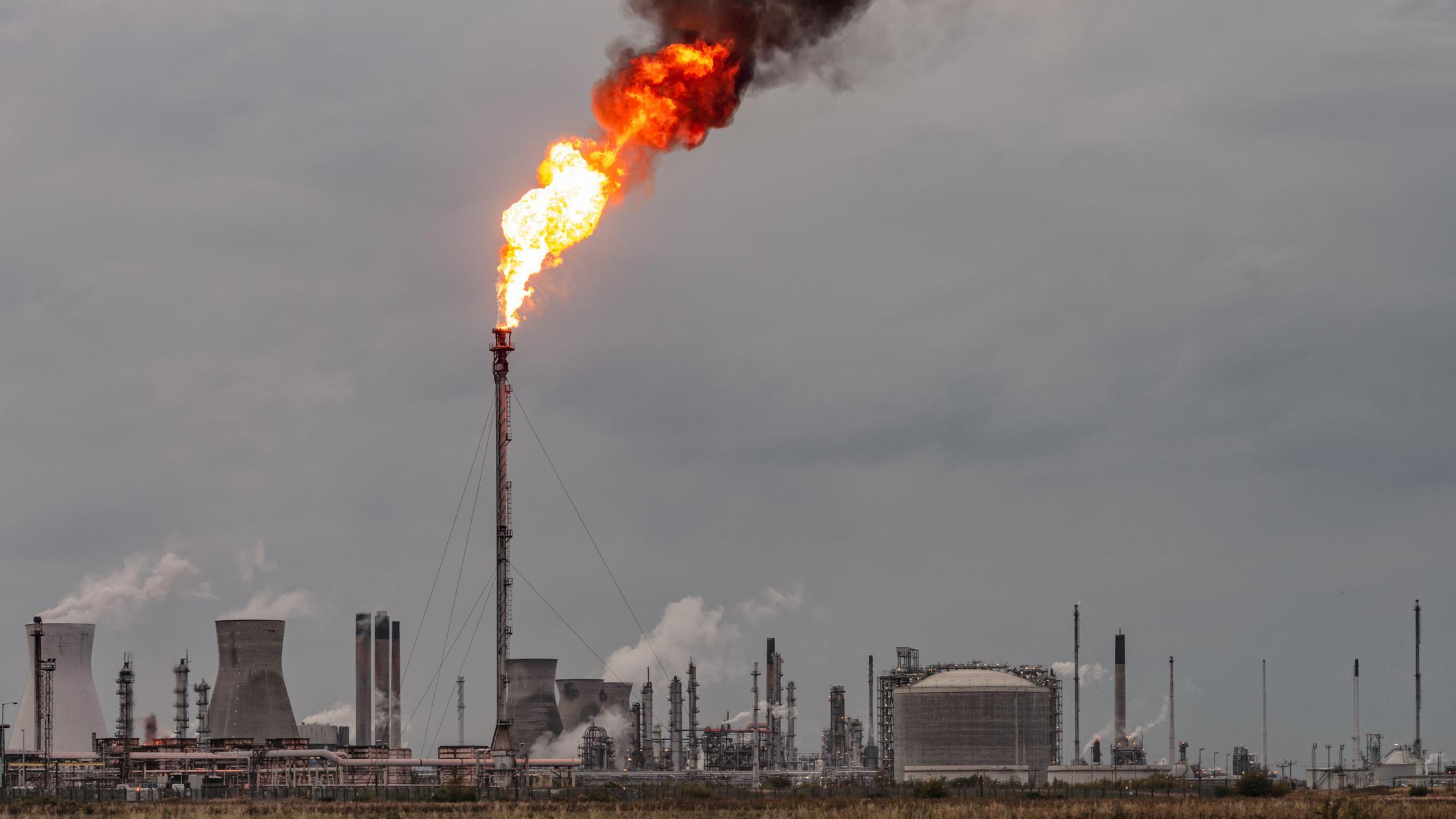 İskoçya'daki Grangemouth petrol rafinerisi 