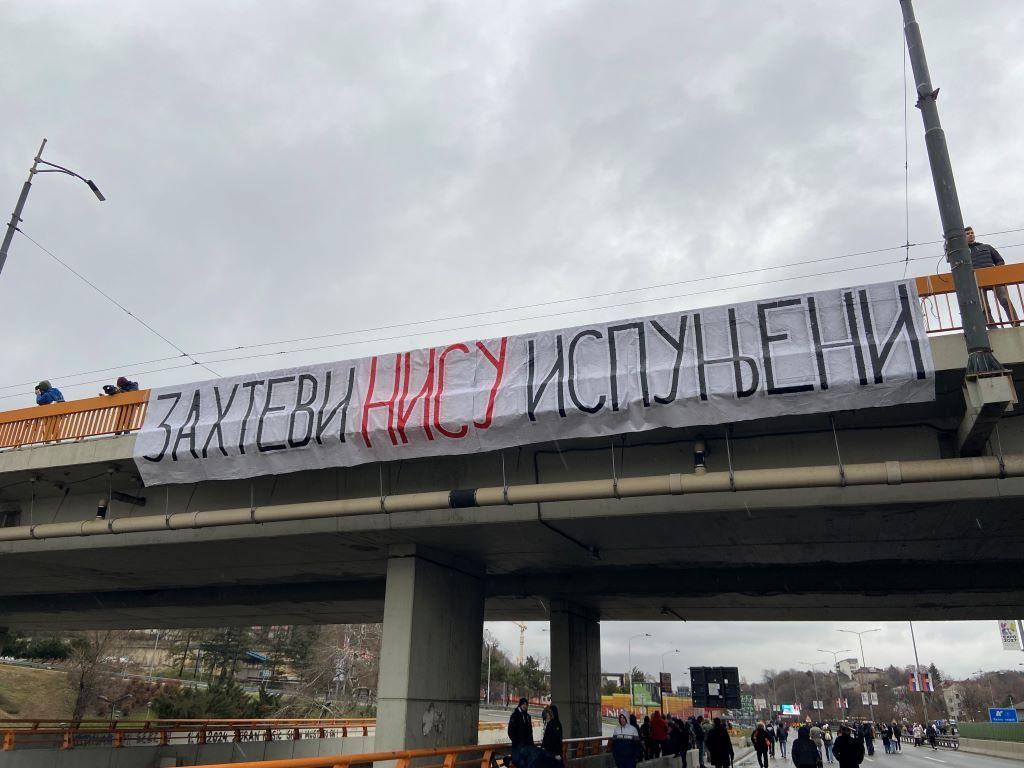 transparent Zahtevi nisu ispunjeni na Mostarskoj petlji tokom studentskog protesta 10. januara 2025.