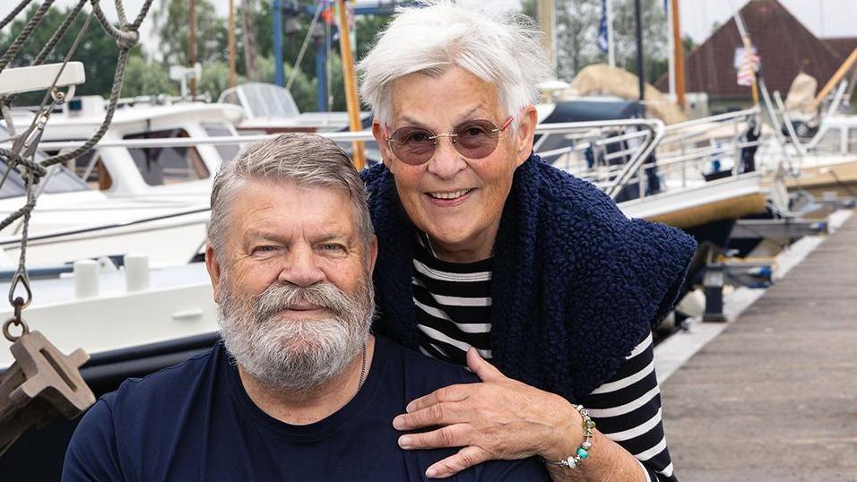 Jan van Leeningen (70) dan Els Faber (71) dipotret dua hari sebelum mereka meninggal.