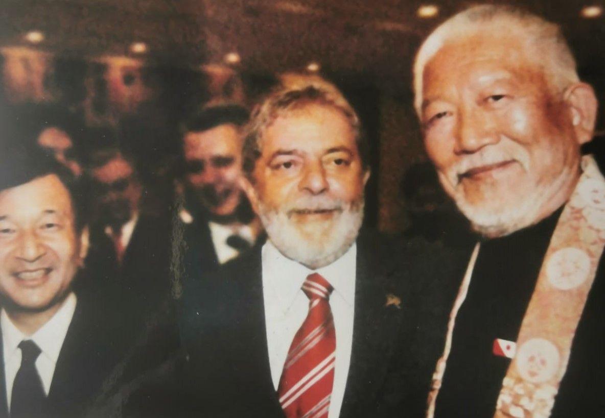 Naruhito, Lula e Sato