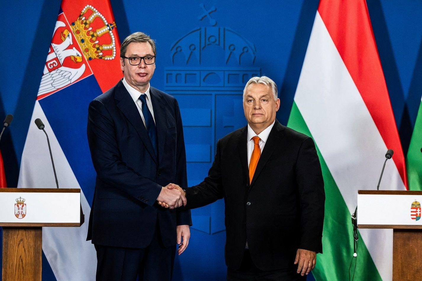 Predsednik Srbije Aleksandar Vučić i premijer Mađarske Viktor Orban neguju prijateljske odnose