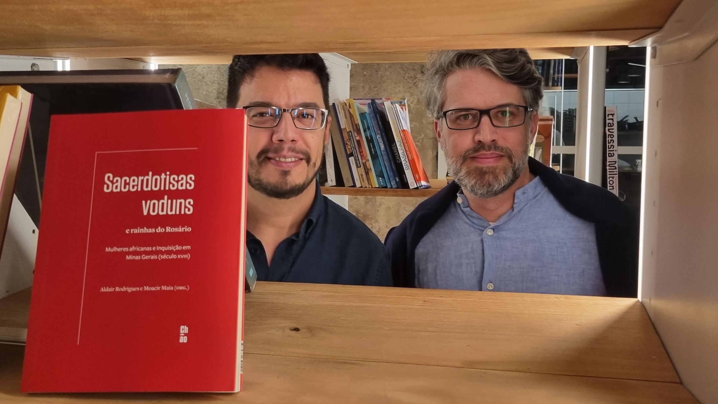 Os historiadores Aldair Rodrigues e Moacir Rodrigo de Castro Maia