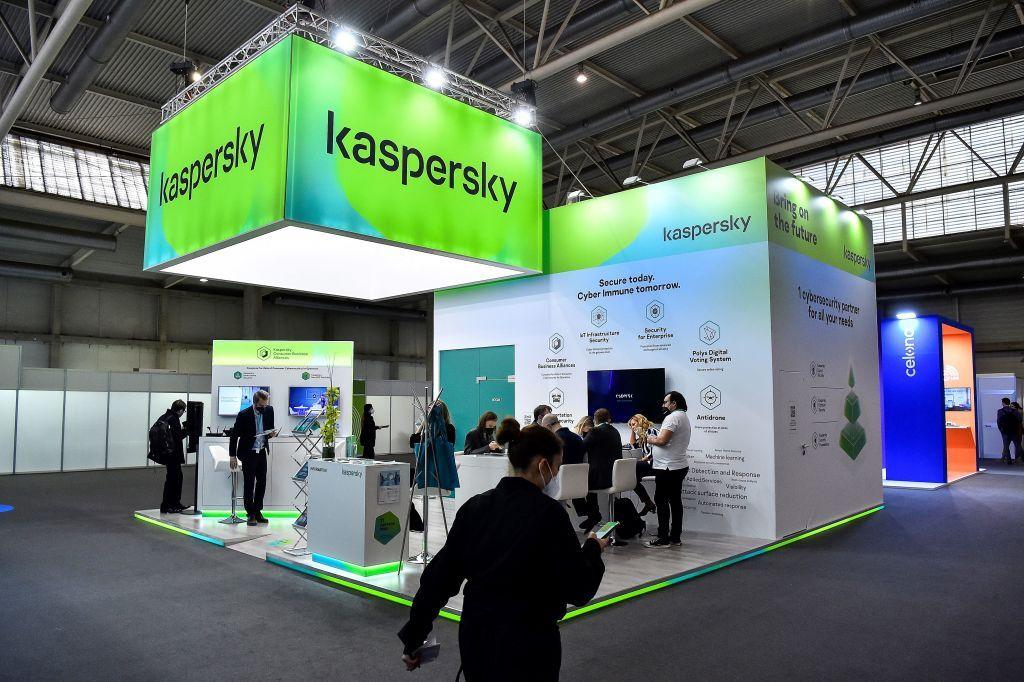 Estande da empresa Kaspersky