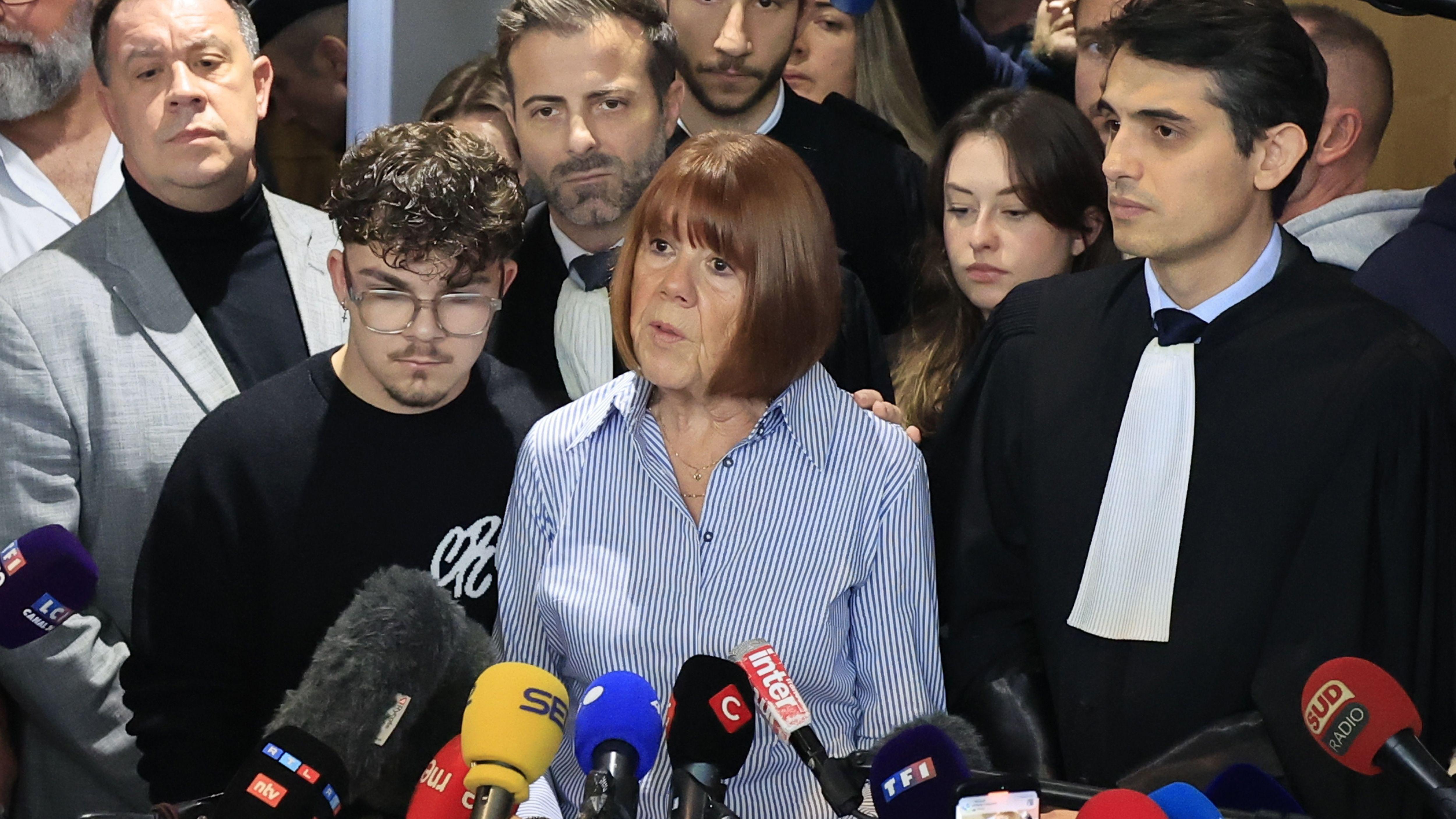 Gisèle Pelicot hablando ante los medios.