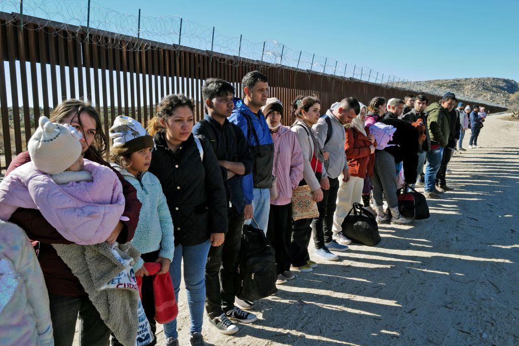 Migrantes en Jacumba, California.