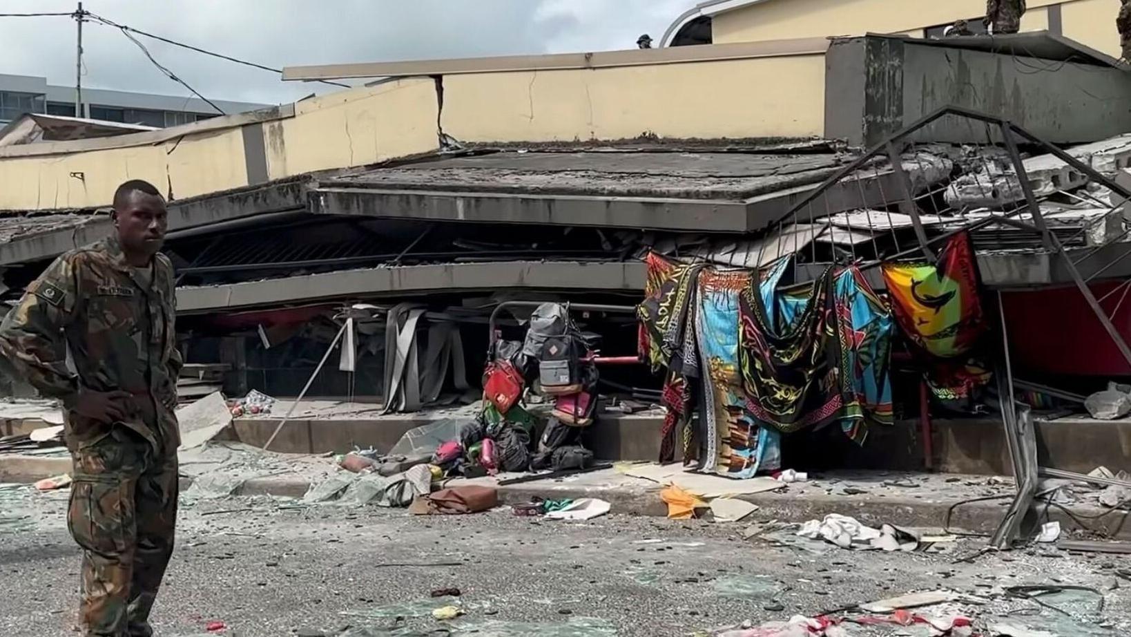 Fourteen dead as Vanuatu searches for earthquake survivors