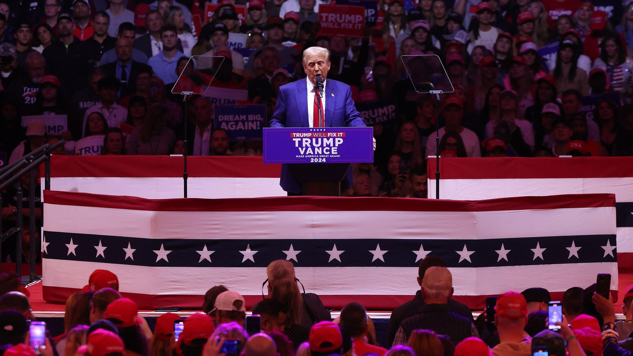 Donald Trump at the campaign closing event.