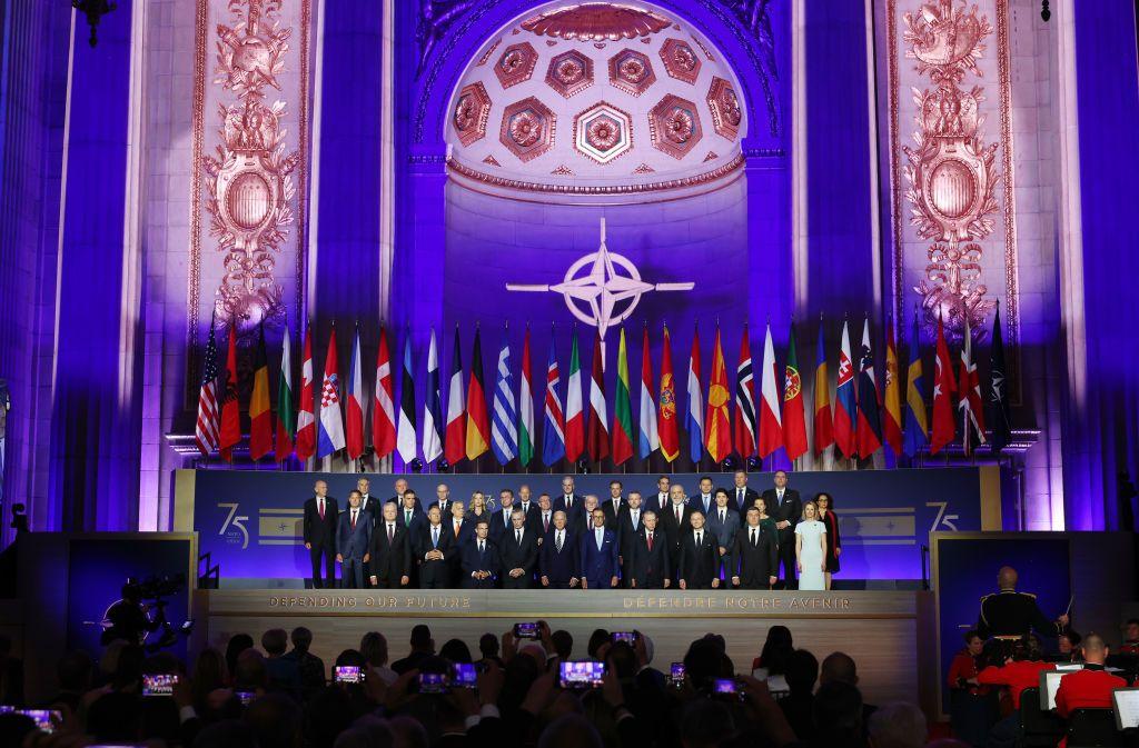 Líderes de los 32 miembros de la OTAN en Washington DC.