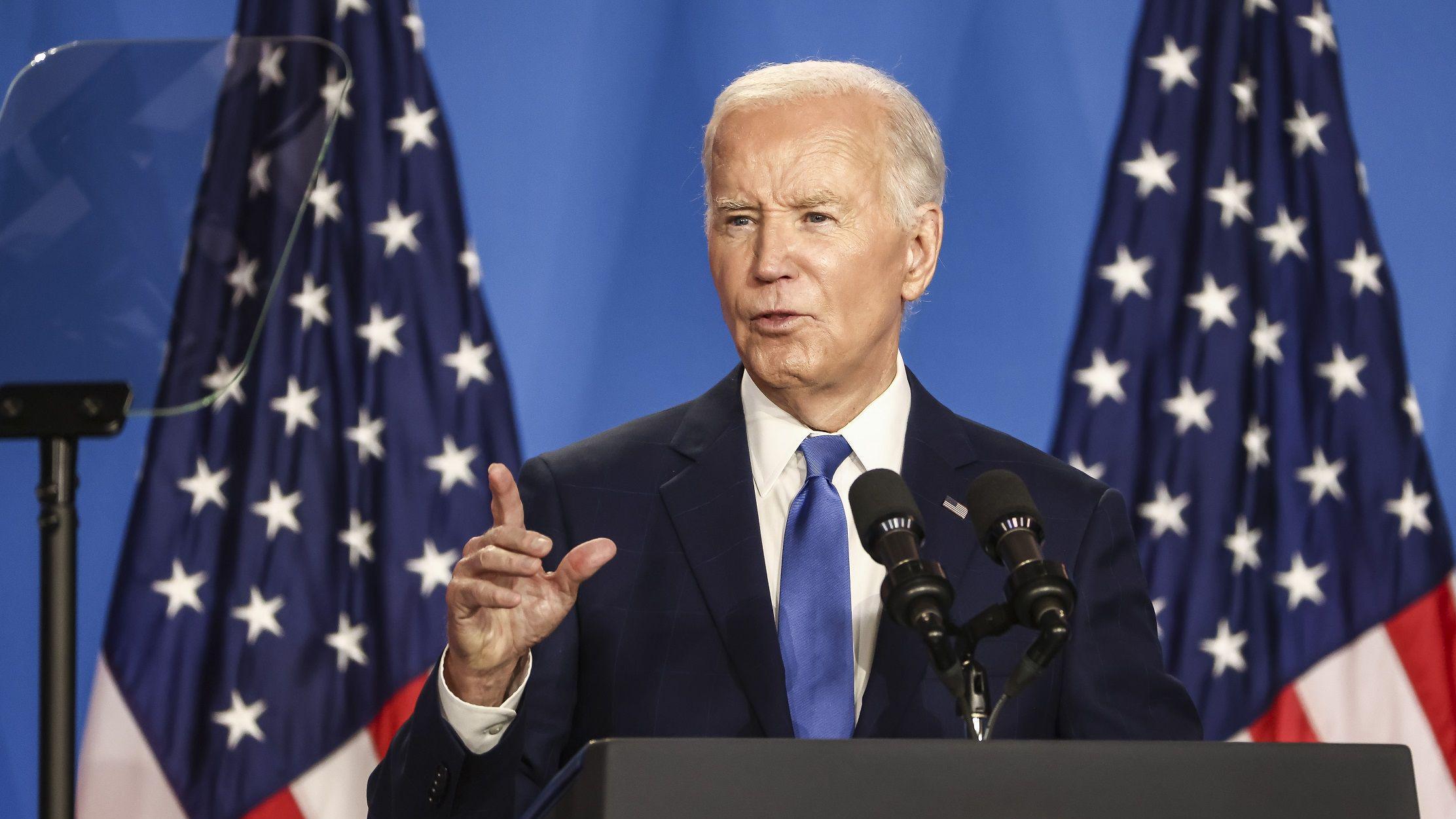 Joe Biden falando durante coletiva de imprensa durante conferência que marcou os 75 anos da Otan