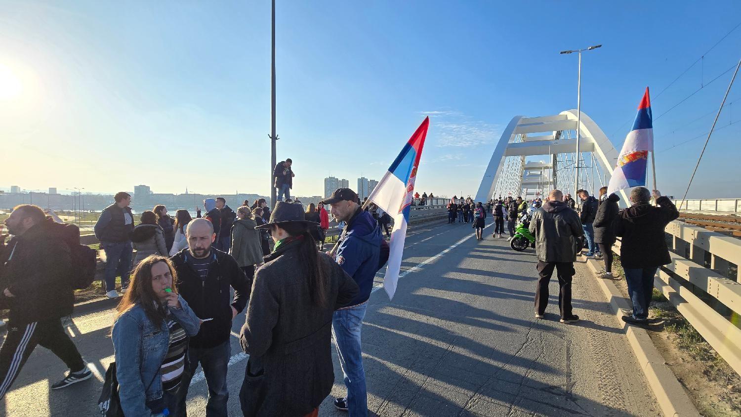 studenti, studentski protest, novi sad, blokada mostova u novom sadu