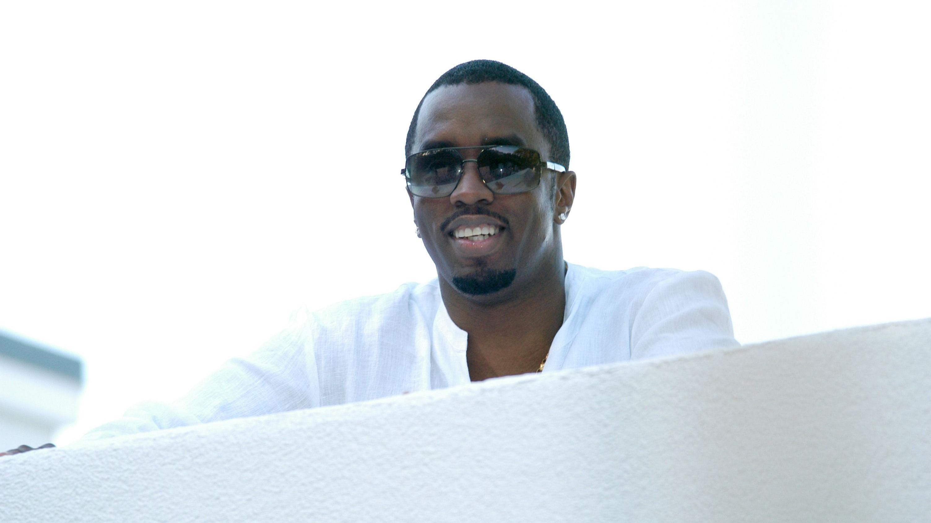 Sean "Diddy" Combs dalam acara White Party di New York 