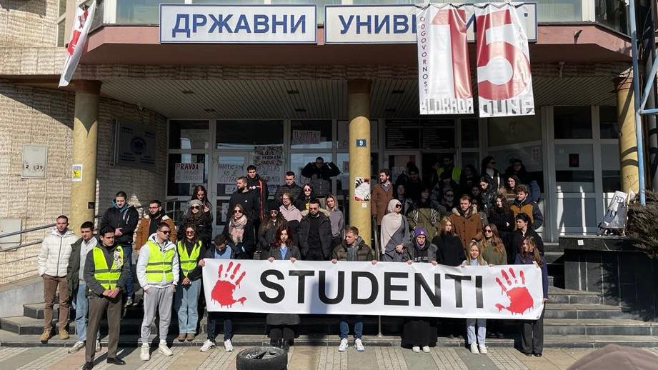 Petkom se 16-minuta tišine održava od 11.36 do 11.52 zbog džuma-namaza