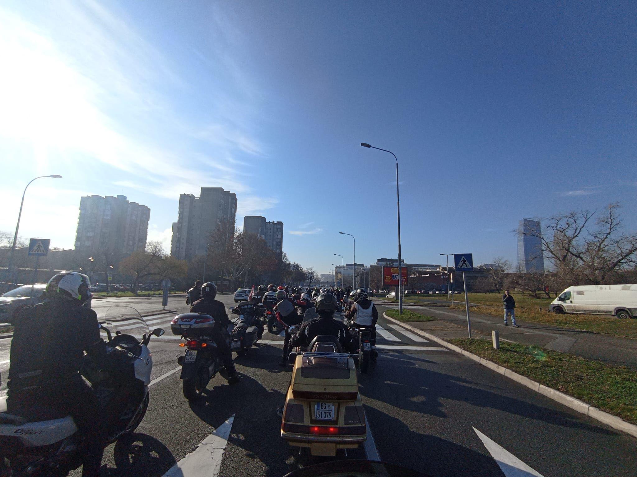 Poljoprivrednici se pridružili studentima u Novom Sadu, vožnja 'Za Sonju' u Beogradu 3 Protestna vožnja u Beogradu