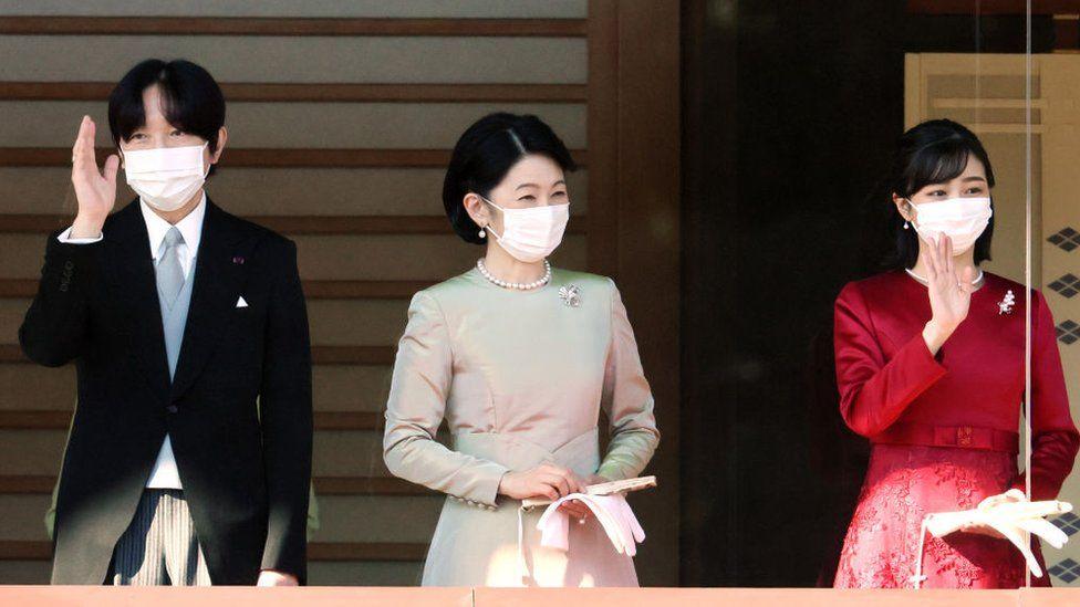 O príncipe herdeiro Akishino e a princesa herdeira Kiko do Japão 