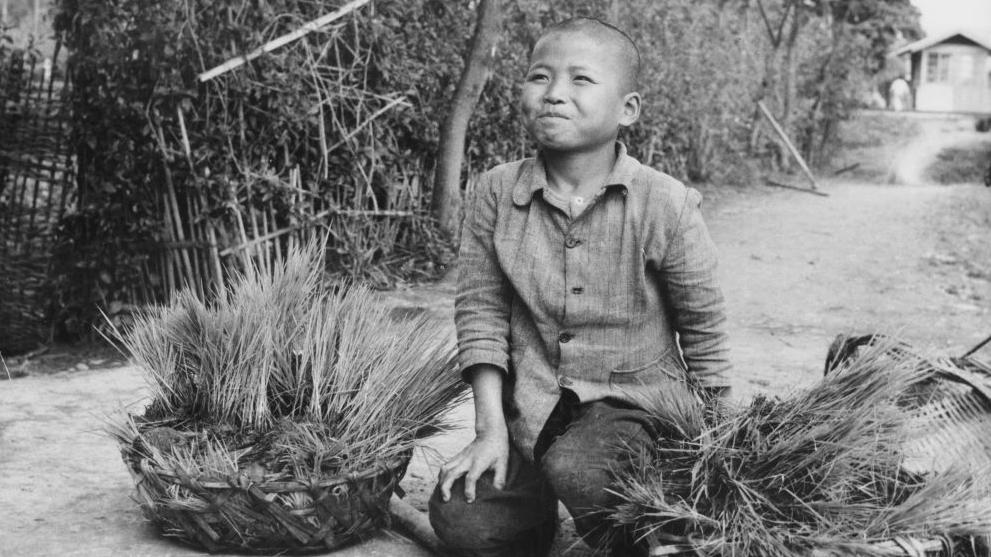 Niño campesino taiwanés en 1950.