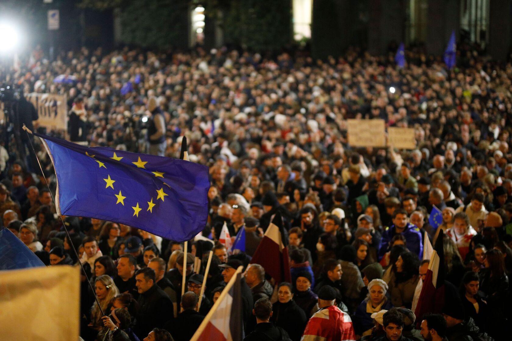 Pristalice opozicije protestuju posle izbora u glavnom gradu Gruzije 