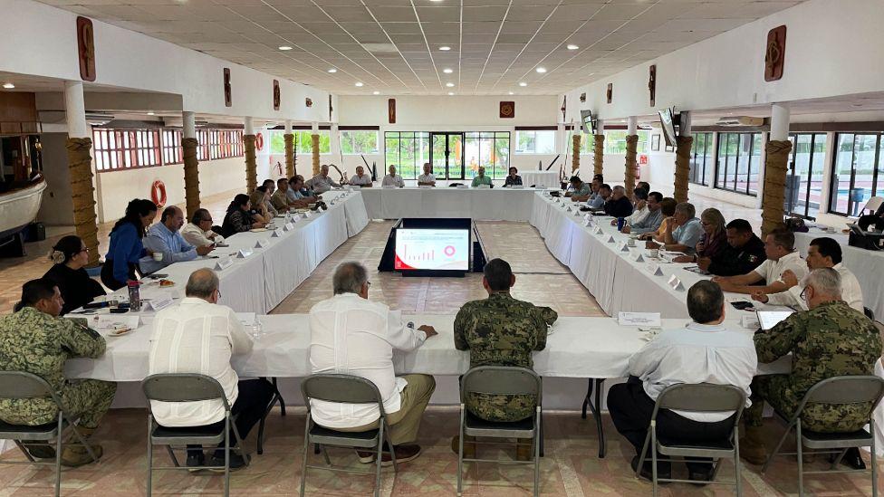 Mesa Cidadã de Segurança e Justiça reunida.