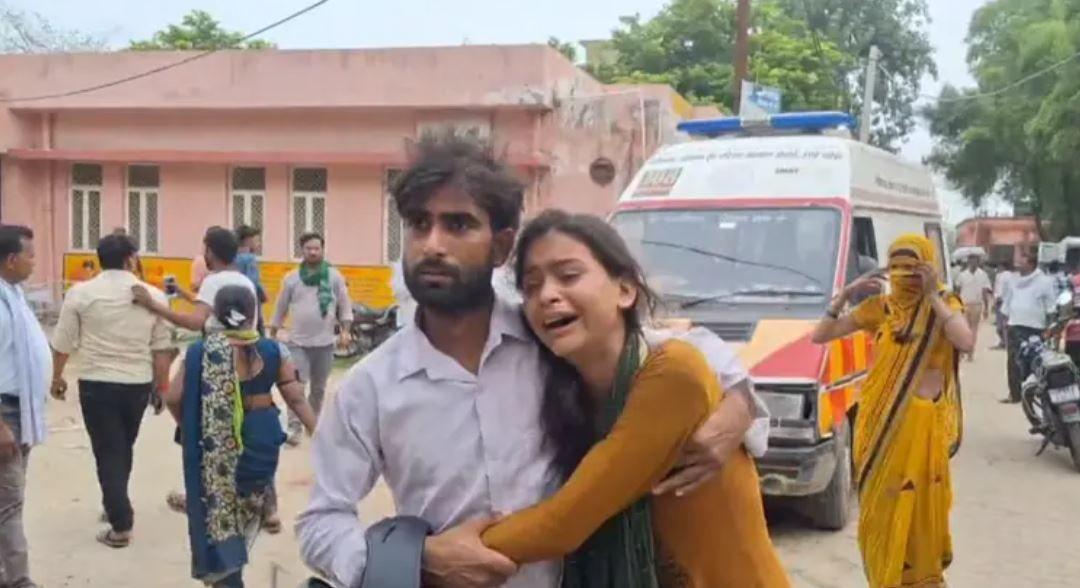 Dozens killed in crush at India religious event