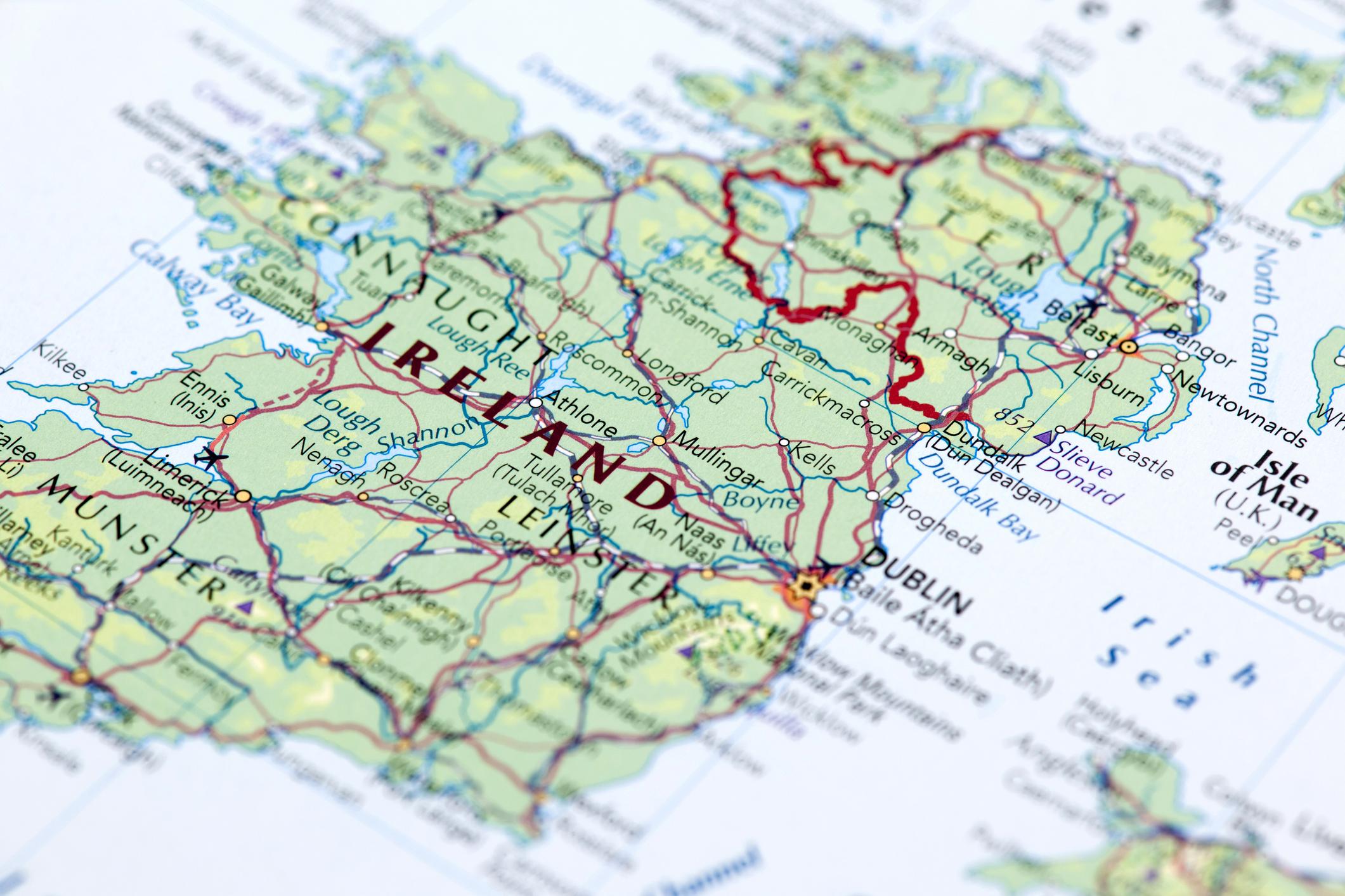 Mapa da ilha onde estão Irlanda e Irlanda do Norte