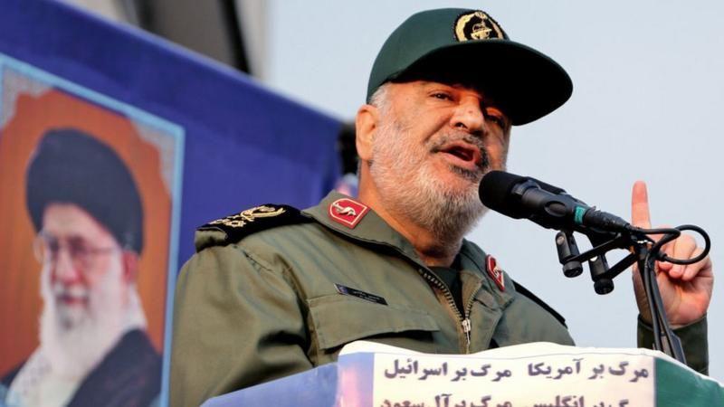 الحرس الثوري بقيادة اللواء حسين سلامي ، قوة عسكرية وسياسية واقتصادية رئيسية في إيران