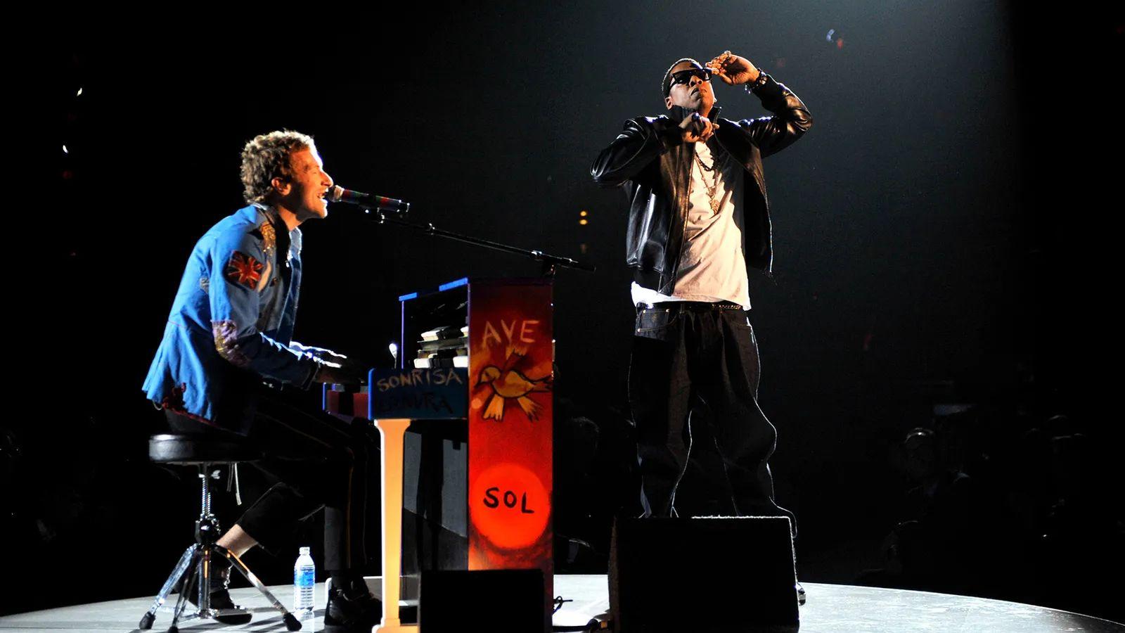 Martin e Jay-Z cantando
