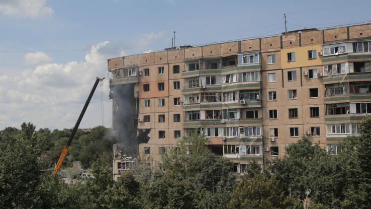 Saldırıya hedef olan apartman 