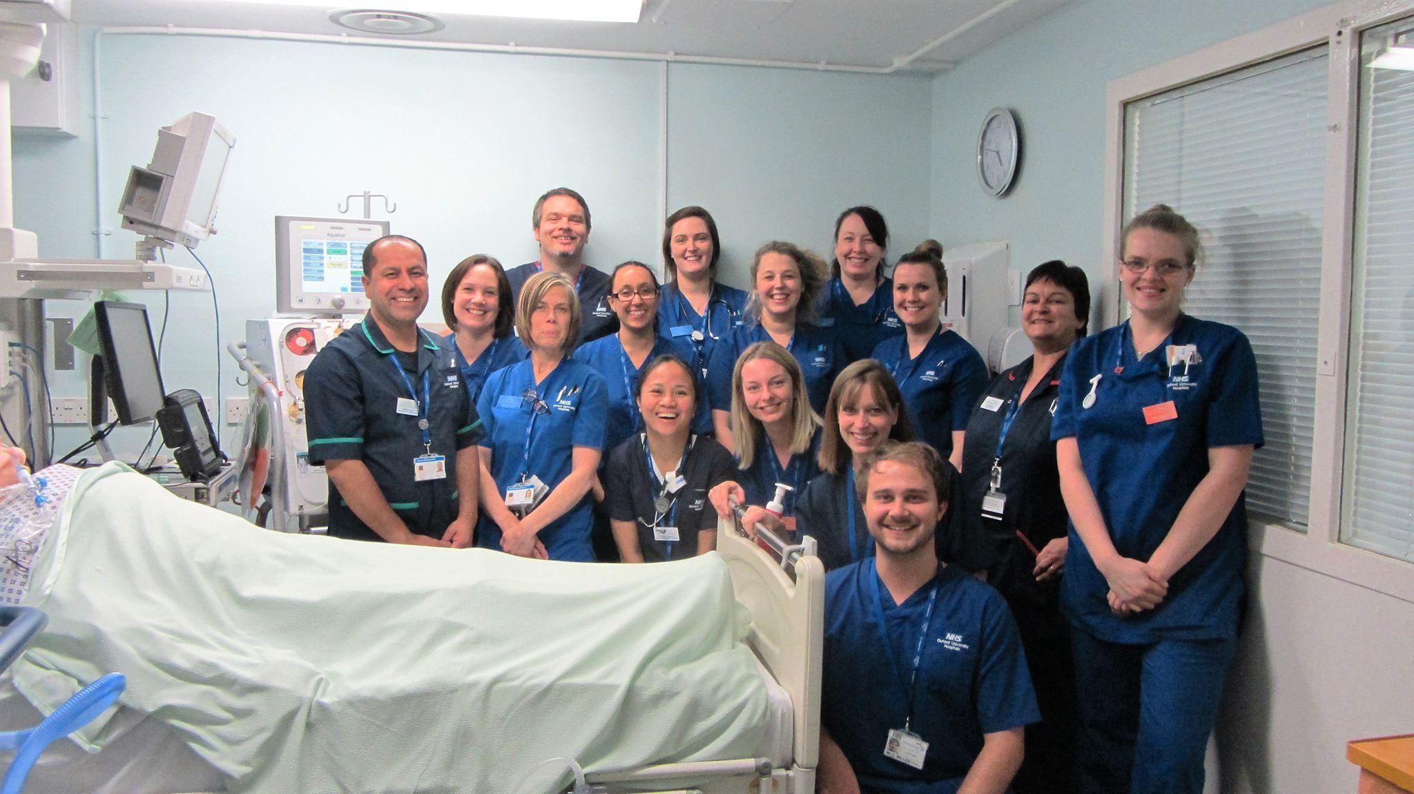 Enfermeiros e parteiras da Oxford University Hospitals NHS Foundation Trust