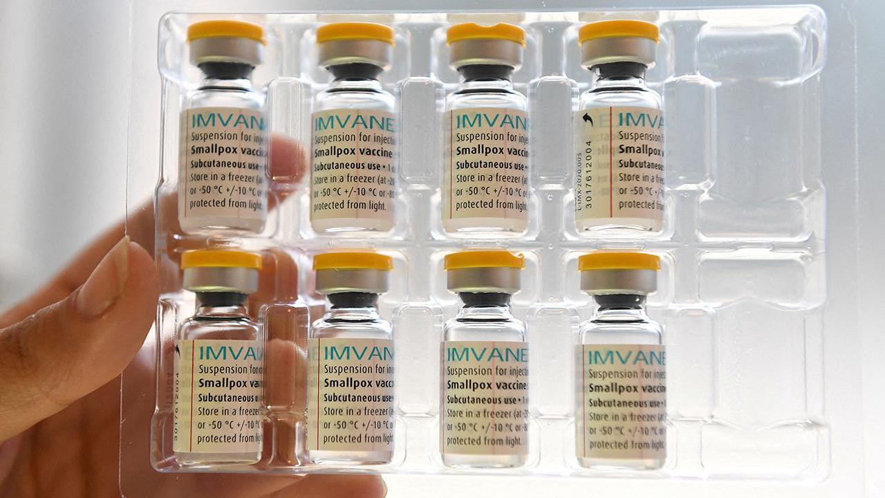 Doses da vacina Imvanex contra varíola da Baviera Nórdica, que também é usada para proteger contra o vírus mpox