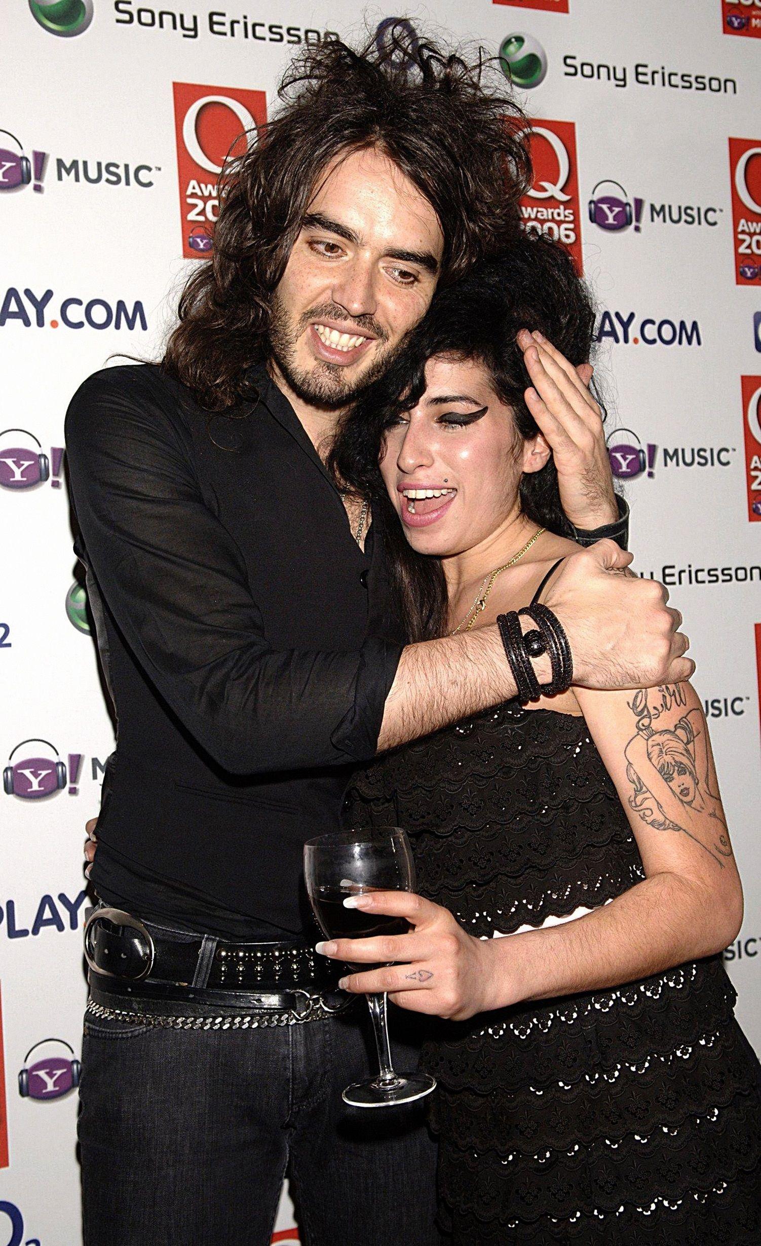 Rusell Brand y Amy Winehouse en 2006