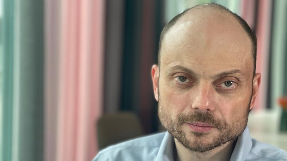 Russian dissident Kara-Murza tells BBC he thought he would die in prison