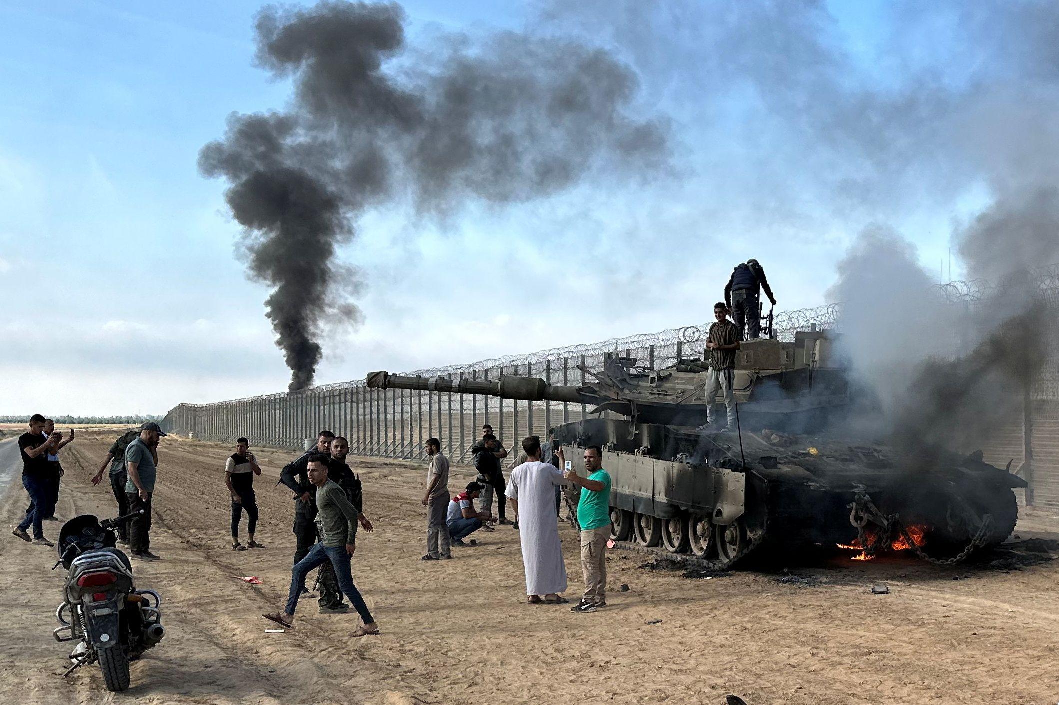 مسلحون فلسطينيون يتسللون إلى مناطق جنوب إسرائيل