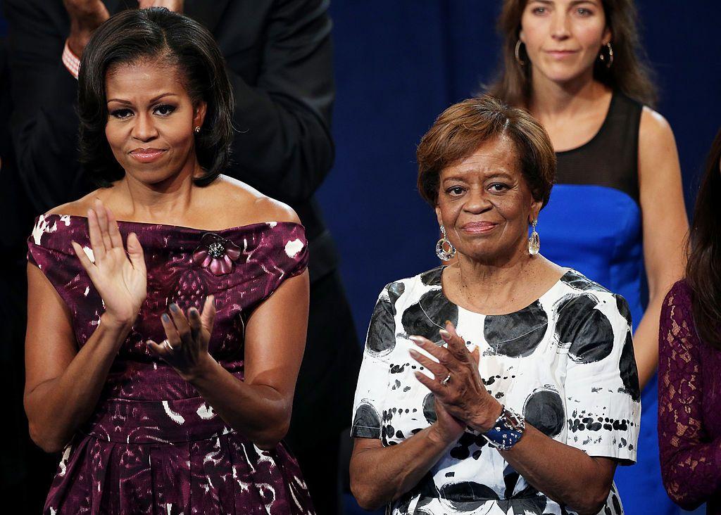 Michelle Obamas mother, Marian Robinson, dies at 86