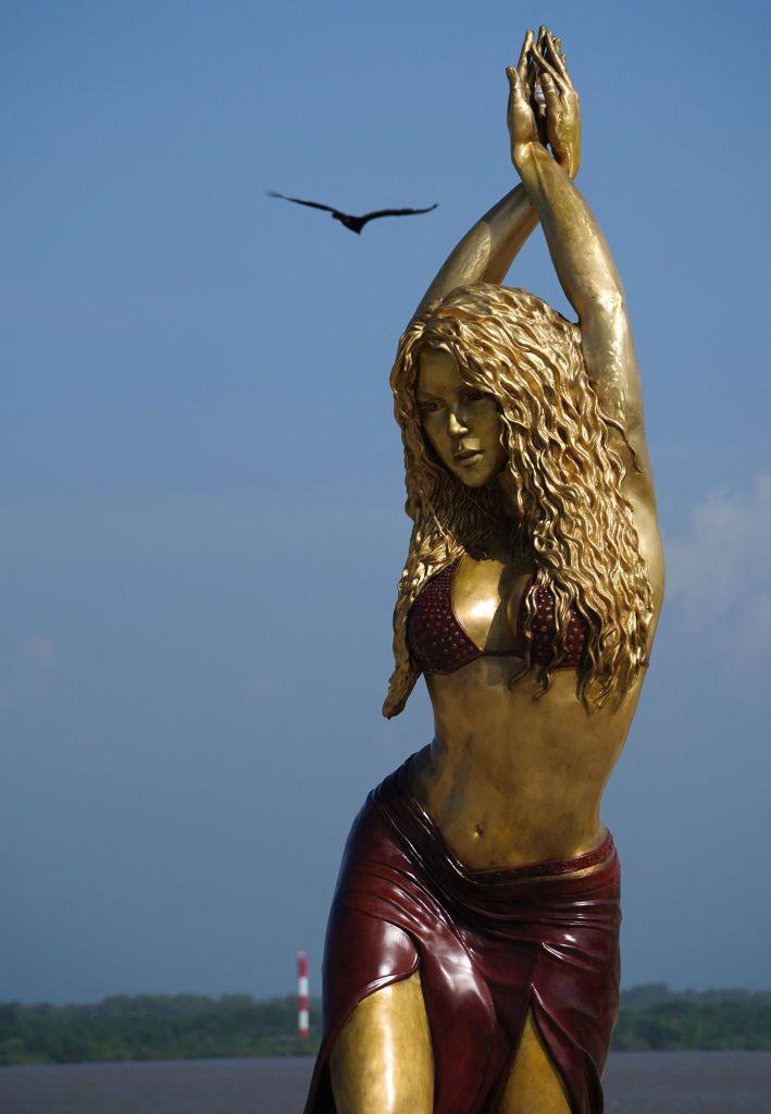 Escultura de Shakira