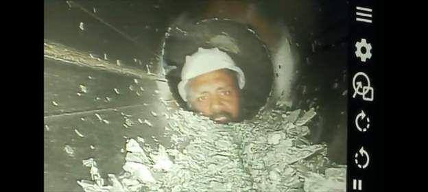Un obrero atrapado en el túnel