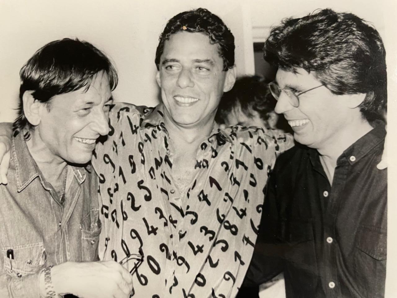 Chico Buarque com o amigo Mario Prata, em fotos cedidas por Mario Prata