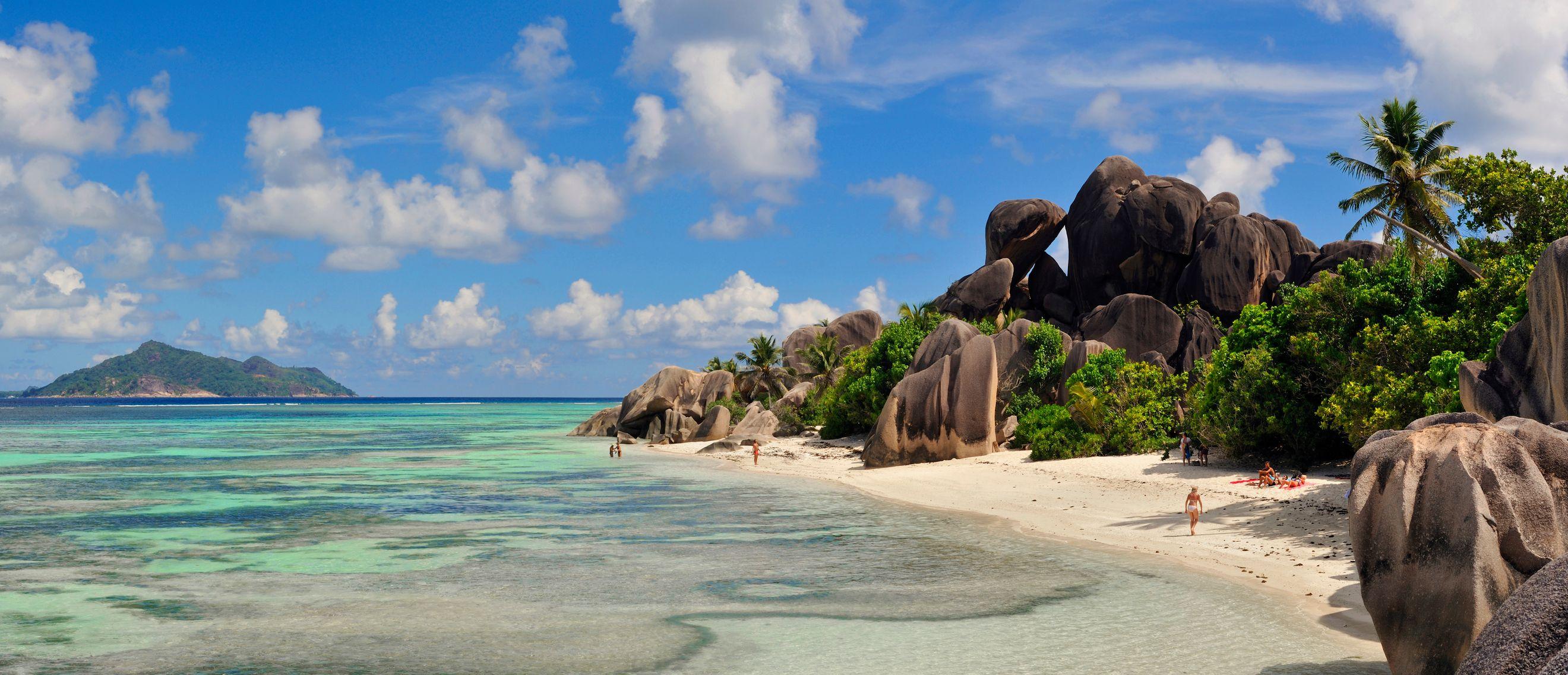 Praia em Seychelles