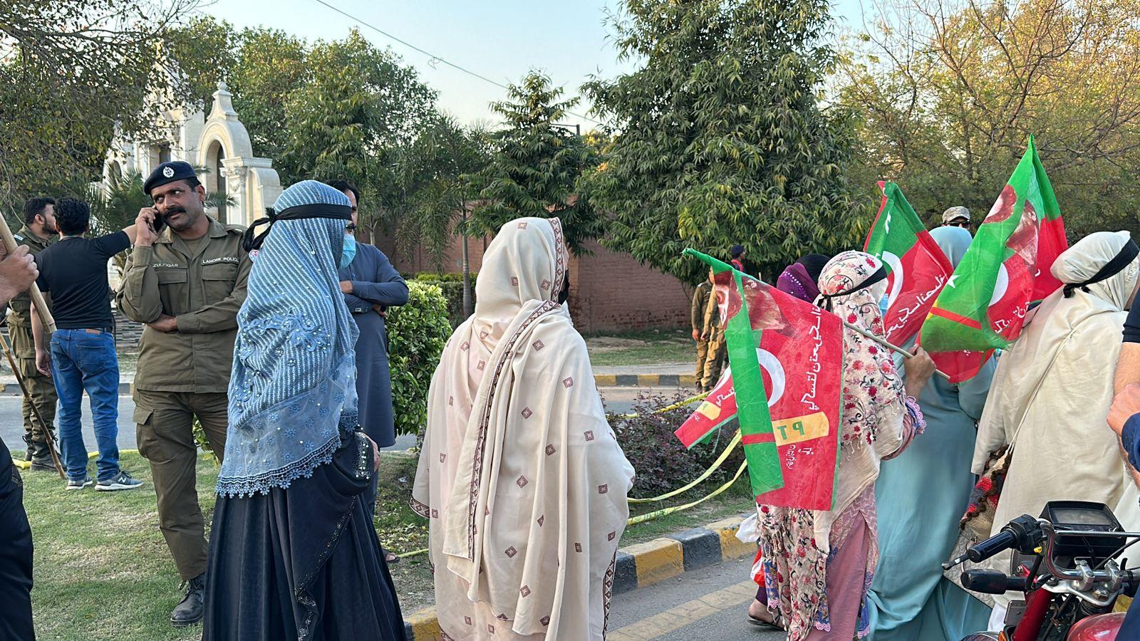 پی ٹی آئی