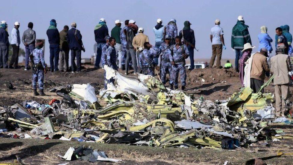 Destroços de avião da Ethiopian Airlines em 2019