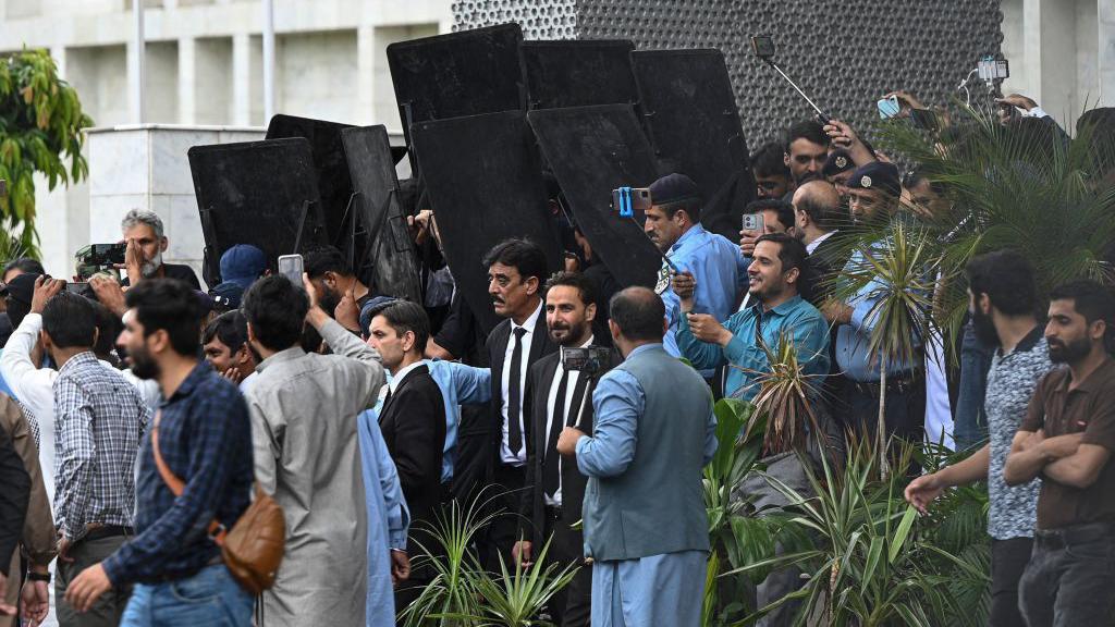 عمران خان