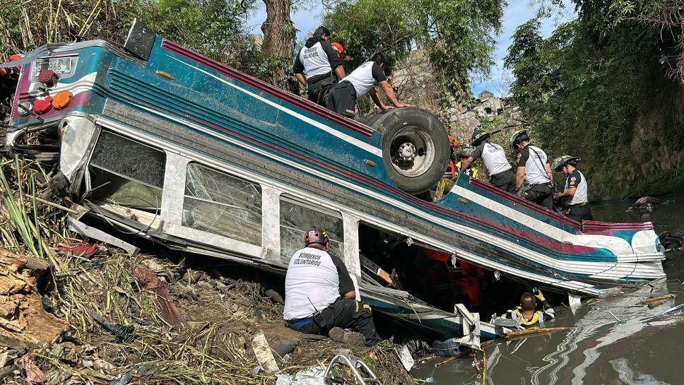 Autobús accidentado