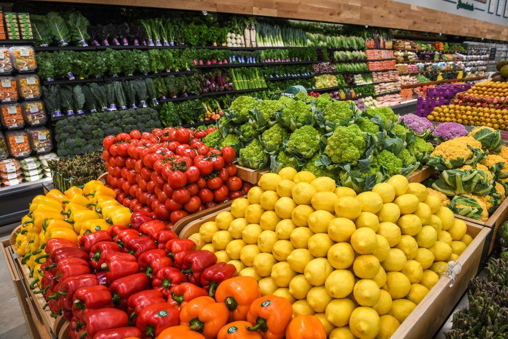 Vegetales en un supermercado de EE.UU.