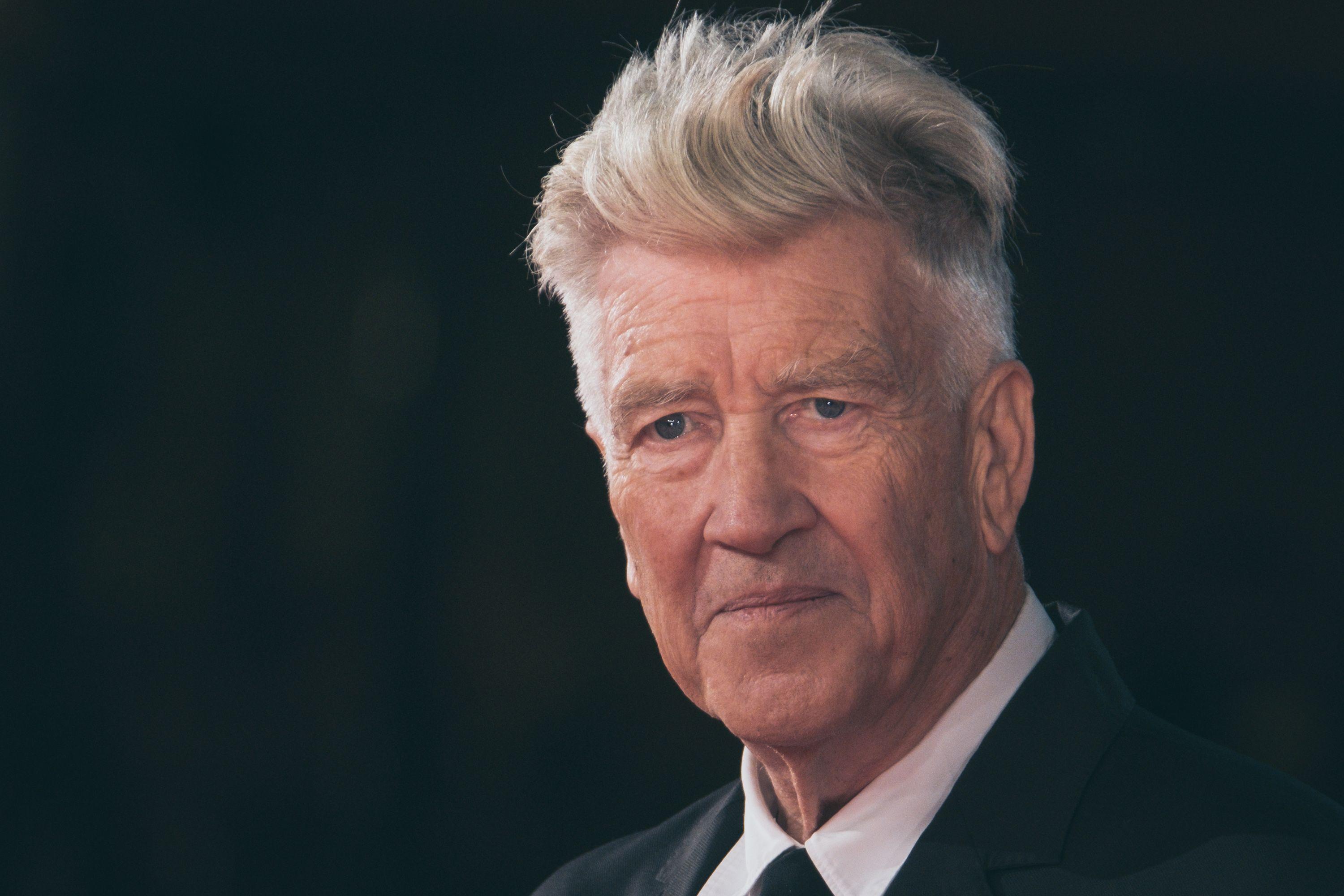 David Lynch reveals lung disease but ‘will never retire’
