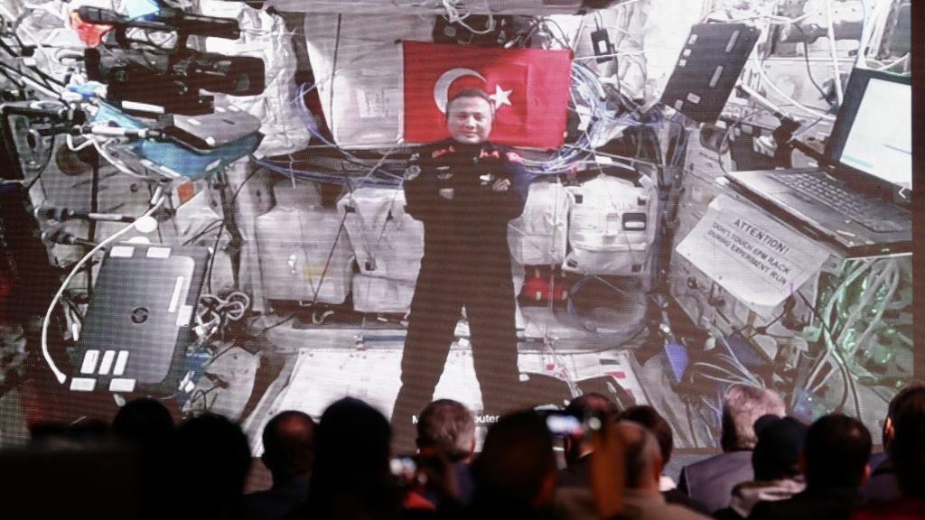 Gezeravcı, Uluslararası Uzay İstasyonu'nda.
