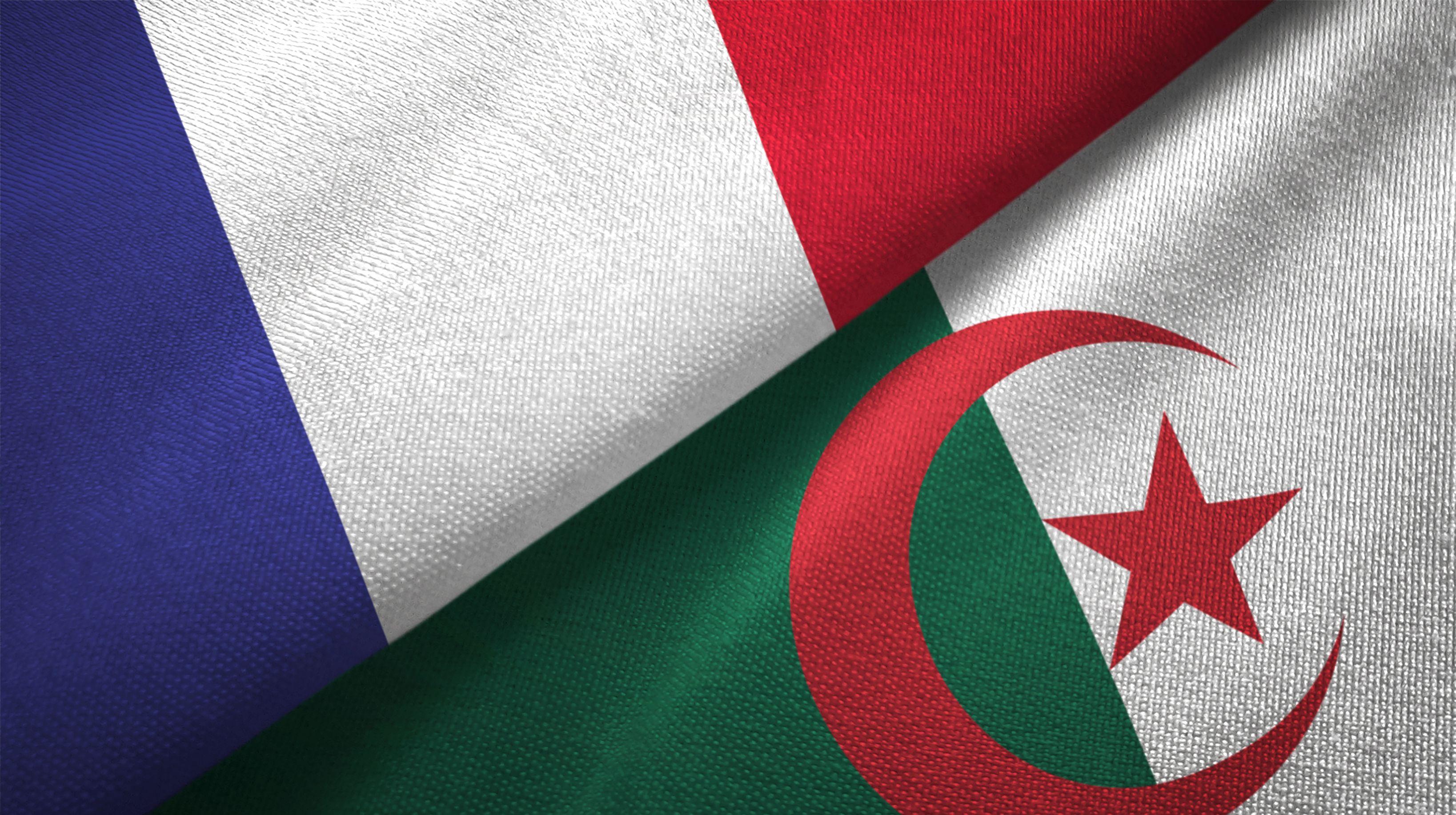 دعوات لإغلاق مدارس البعثة الفرنسية في المغرب تثير الجدل عبر مواقع التواصل الاجتماعي.