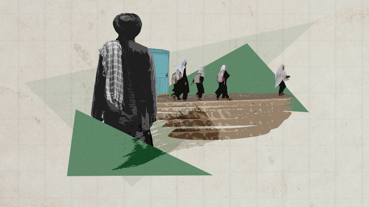 Gambar seorang laki-laki memandang anak-anak gadis di Afghanistan berangkat sekolah. 