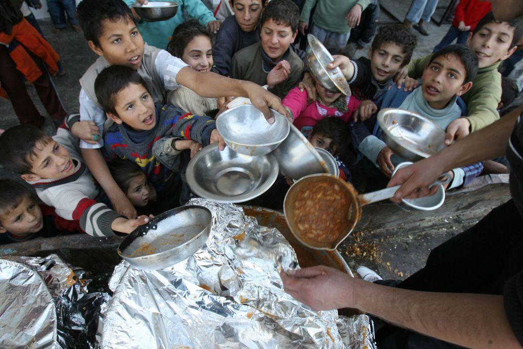 La CPI acusa a Israel de usar el hambre como arma de guerra.