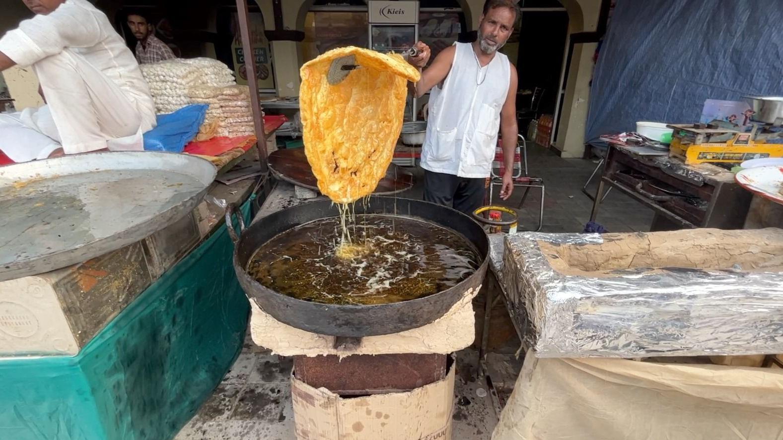 ਹਲਵਾਈ